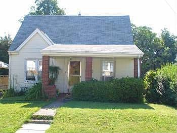 1st image of 323 James Ave