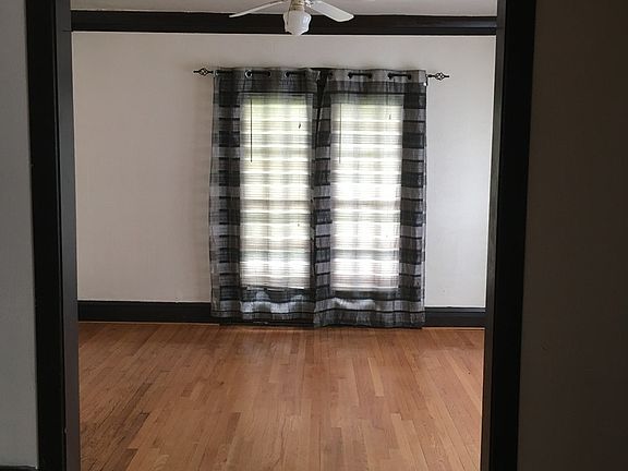 2nd image of 8058 S King Dr