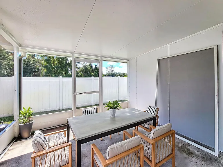 12523 NW 7th Pl — Photo 12