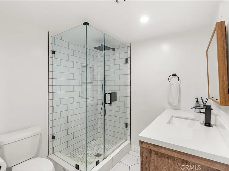 10535 Wilshire #912 — Photo 26