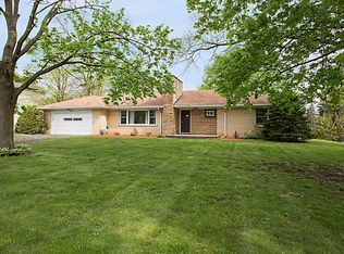 528 64th St, Willowbrook, IL 60527