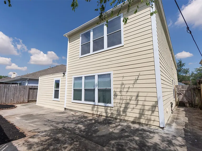 12827 Magenta Oaks Dr — Photo 25