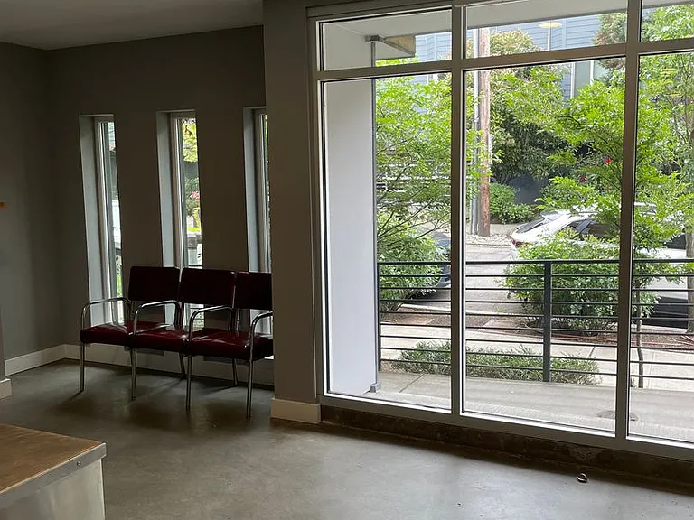 215 Boylston Ave E #3 — Photo 6