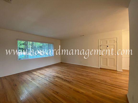 5th image of 1510 California Ave APT D