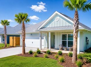 953 Backwater Rd, Port Saint Joe, FL 32456