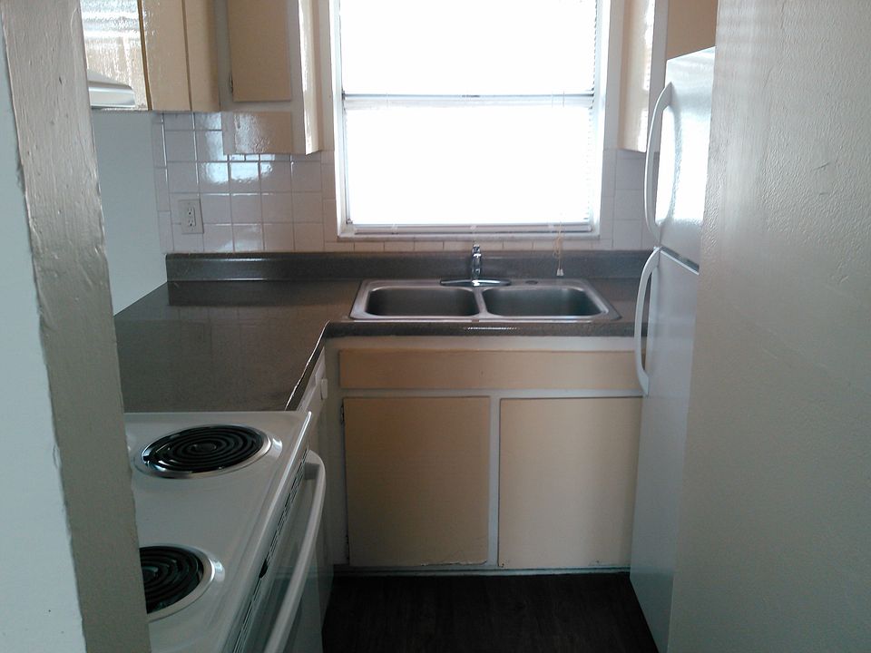 1st image of 2514 W Frierson Ave APT 9