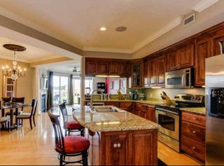 2401 William Styron Sq S, Newport News, VA 23606