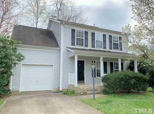 105 Gremar Dr, Holly Springs, NC 27540