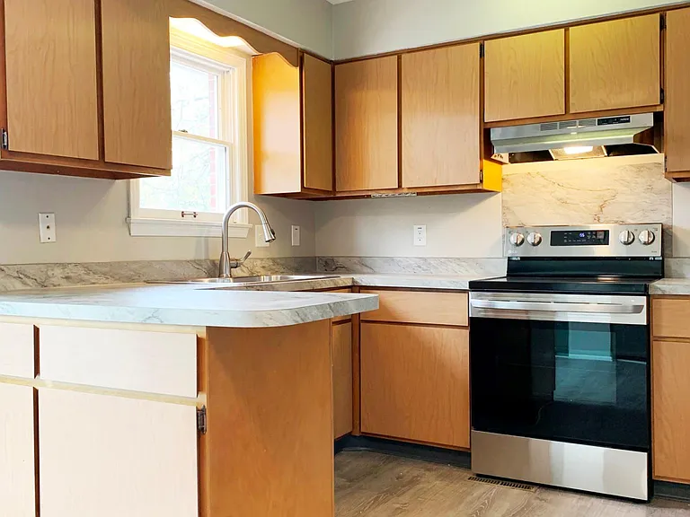 50 Orchard Pl #3 — Photo 9