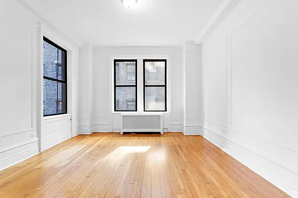 Rented by Cooper & Cooper Real Estate | media 9