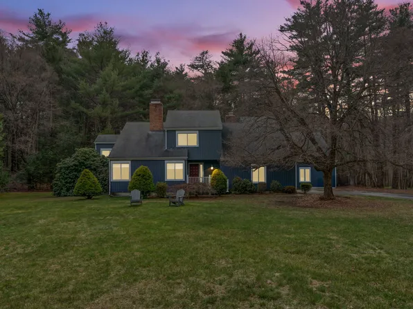 15 Smokey Ridge Road, Simsbury, CT 06070