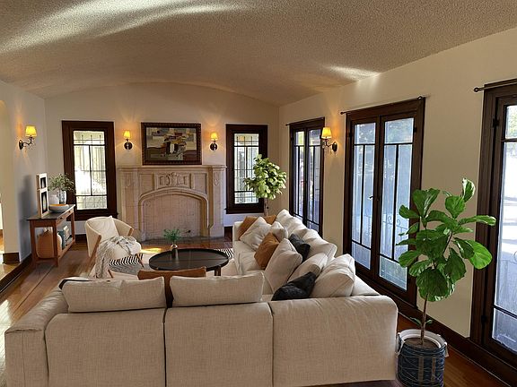 Living area with furnishing idea!