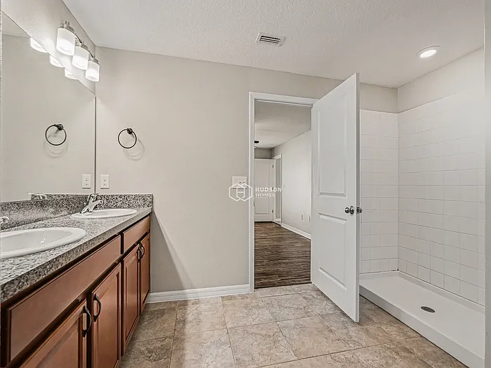 2025 Broad Winged Hawk Dr — Photo 14