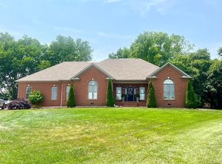 1504 Redwood Ct, Hopkinsville, KY 42240