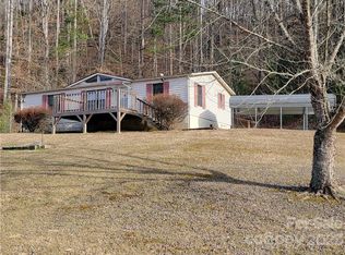 2458 Indian Grave Rd, Lenoir, NC 28645