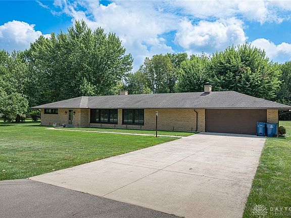 2nd image of 3741 Skyros Dr