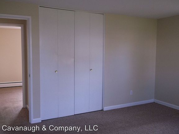 5th image of 11 Colonial Dr APT A