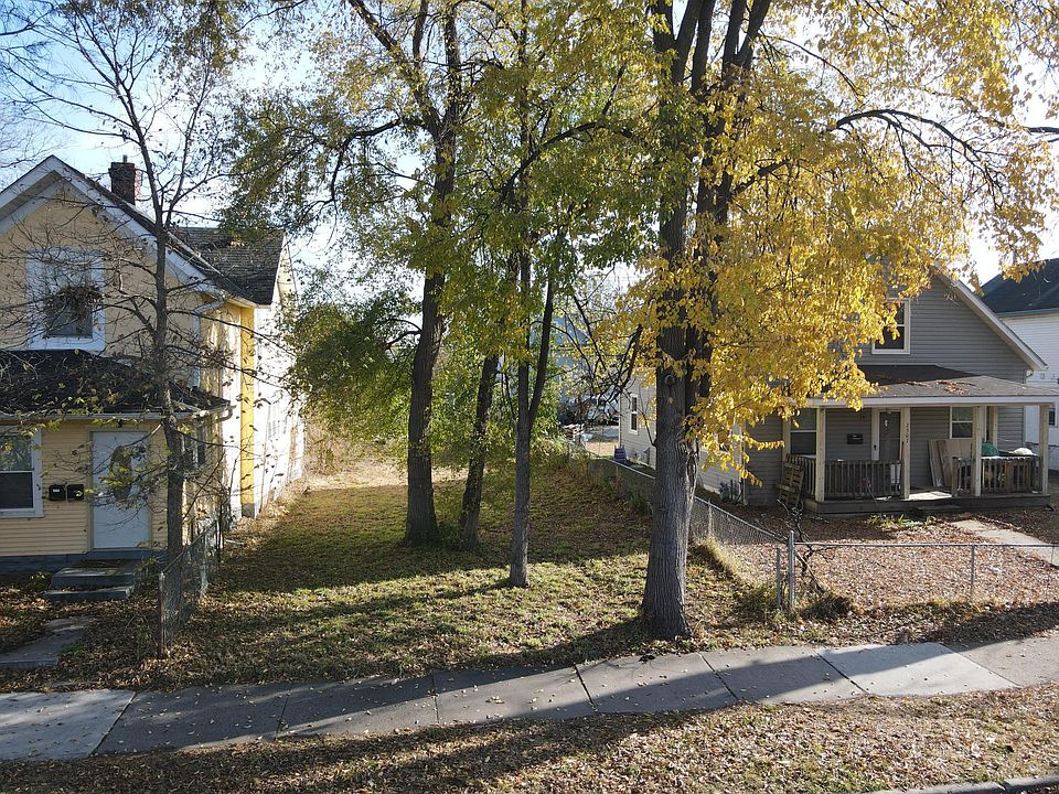 1st image of 2503 13th Ave S