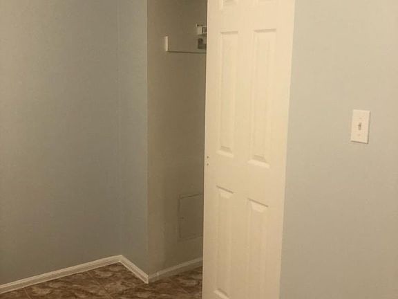 4th image of 177 Woodcutters Ln