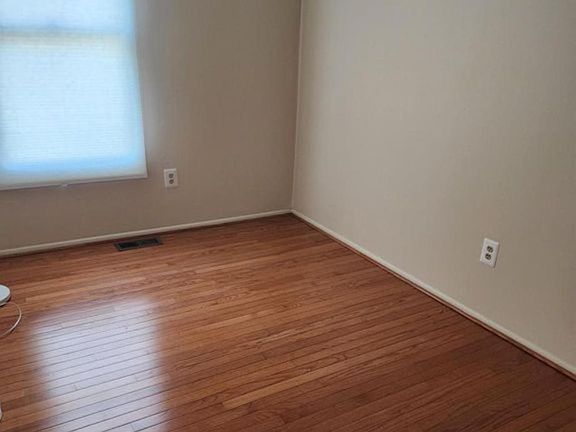 4th image of 3713 Bonnybridge Pl