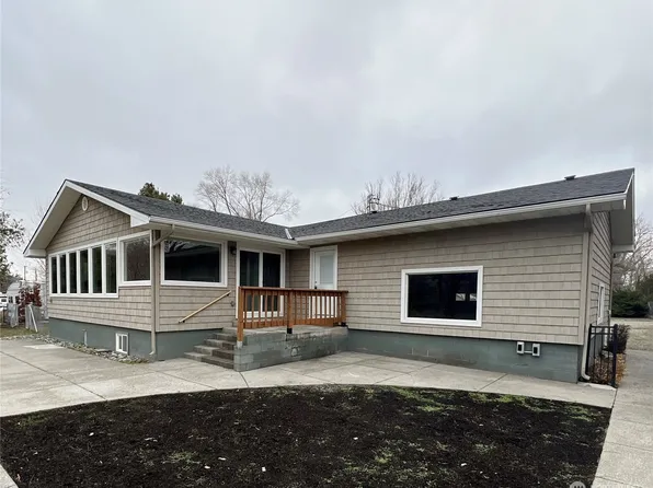 105 Abby Avenue #B, Benton City, WA 99320