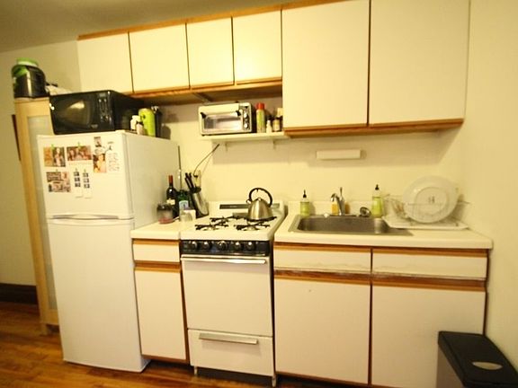 4th image of 73 1st Ave APT 6