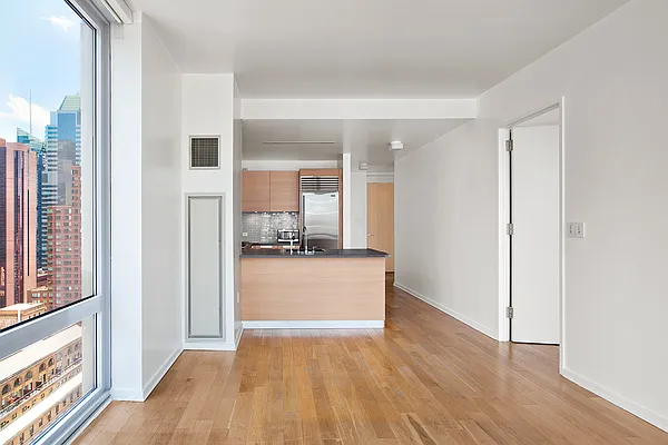 Rented by CORE | media 26