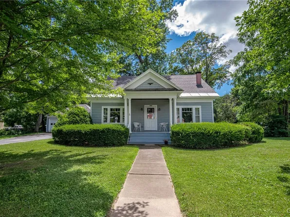 5532 Lee Center Taberg Rd, Lee Center, NY 13363