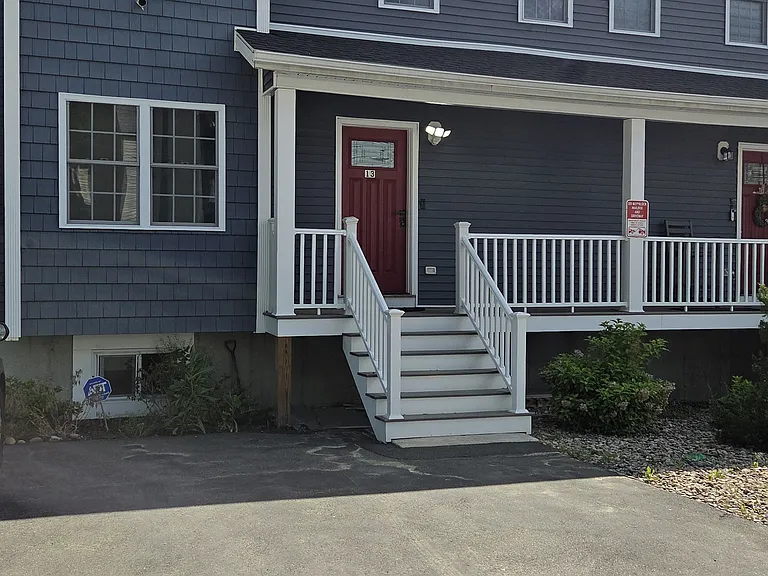 13 Marion St — Photo 2