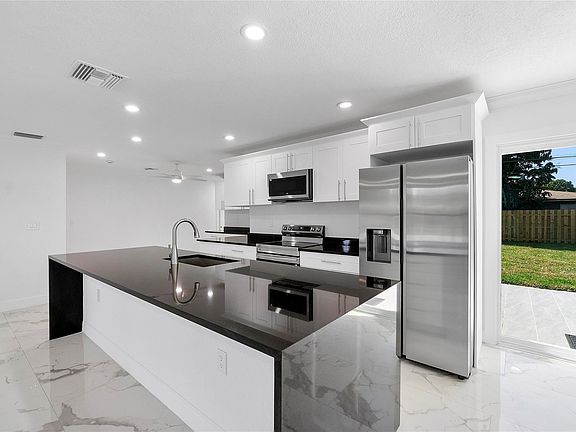5th image of 1411 NW 54th Terrace