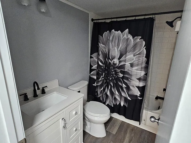 800 Cove Cay Dr — Photo 5