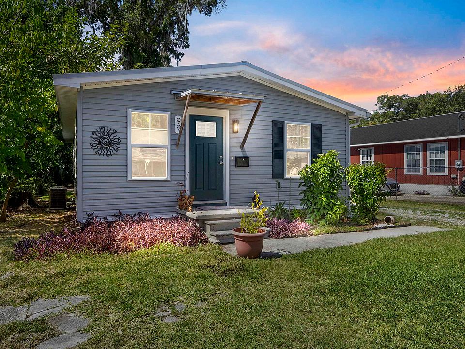 1st image of 99 Evergreen Ave