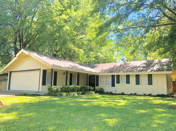 217 Melrose Dr, Jackson, MS 39211