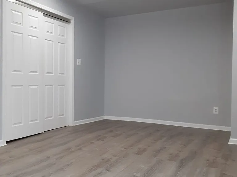 4927 Knox St #2 — Photo 7