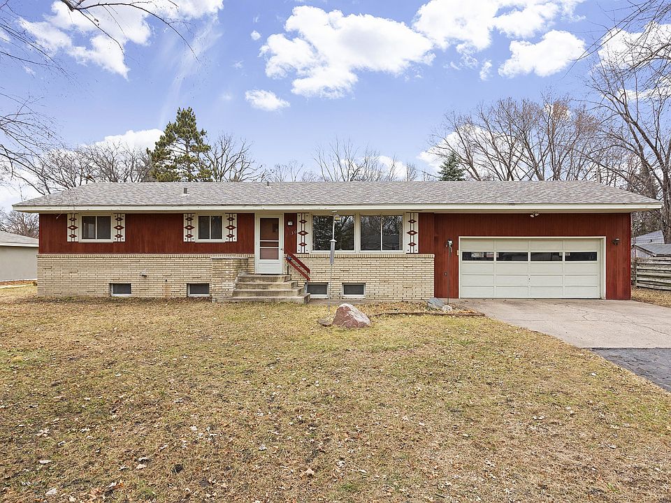 1st image of 2530 Eastman Dr NE