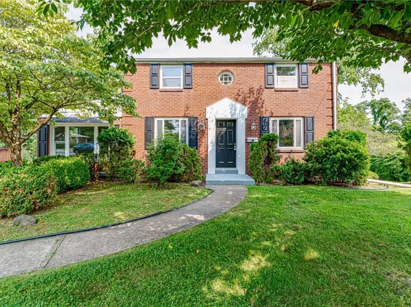 246 Shannon Heights Dr, Verona, PA 15147