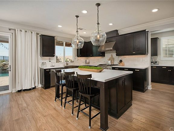 5th image of 21622 Lucas Ct
