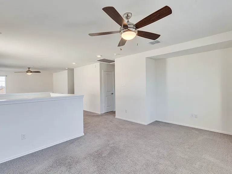 4465 Acerno St — Photo 33