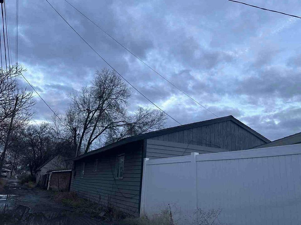 2nd image of 1611 E Liberty Ave