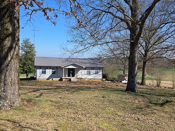 4th image of 495 Ross Rd