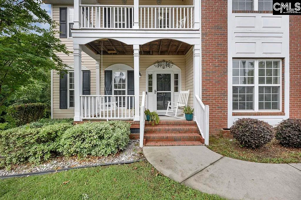 4 bed, 2869 sqft, $2,400 — Photo 3