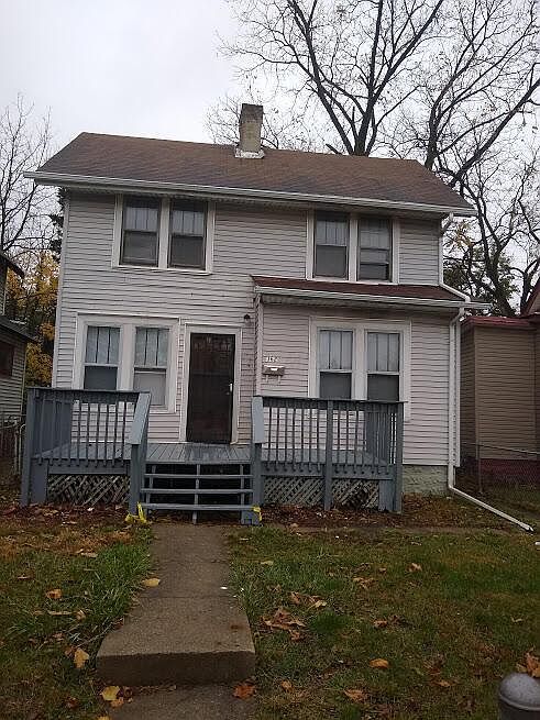 1st image of 364 Clarendon Ave