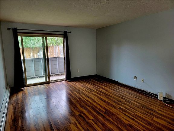 3rd image of 475 Straight Creek Drive UNIT 101