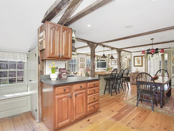 225 Carter St New Canaan CT-print-011-11-022-4200x2800-300dpi.jpg