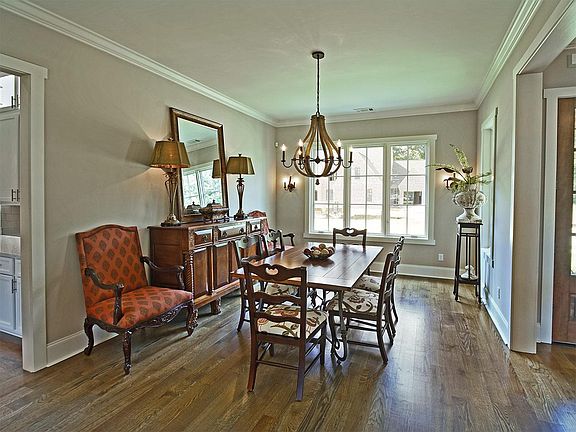 4th image of 506 Lambs Brook Ln