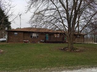 574 S Smokey Ln, Murrayville, IL 62668