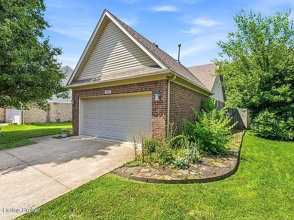 5th image of 7217 Meadow Ridge Dr