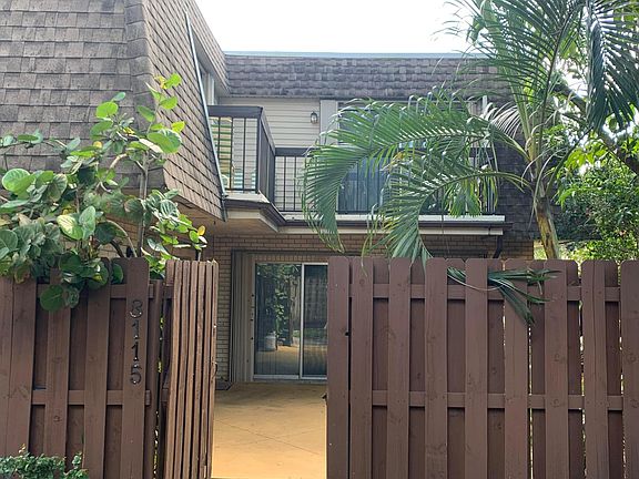 2nd image of 8115 SW 24 Th St #27d
