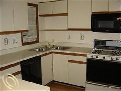 5th image of 4103 Seminole Dr