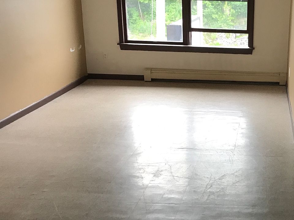1st image of 15 Mill St